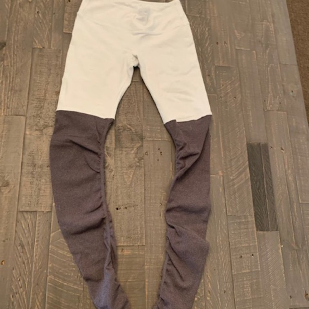 ALO Goddess Legging